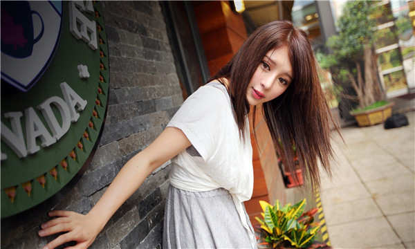定远想找一个女性生孩子给报酬-｛找个女人生孩子多少钱｝